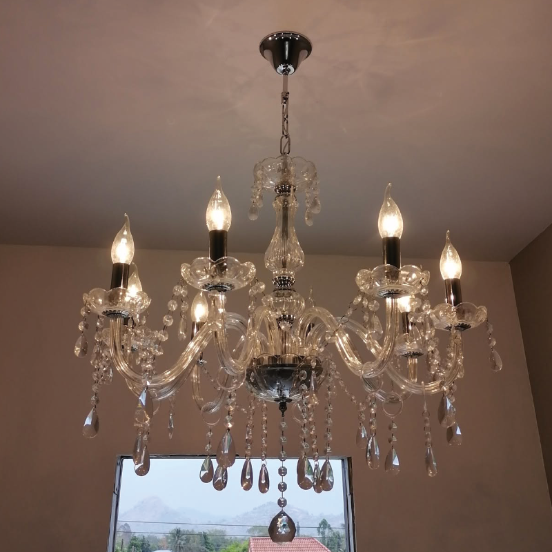 โคมไฟระย้าคริสตัลรูปทรงเทียน Candle Shaped Chandelier